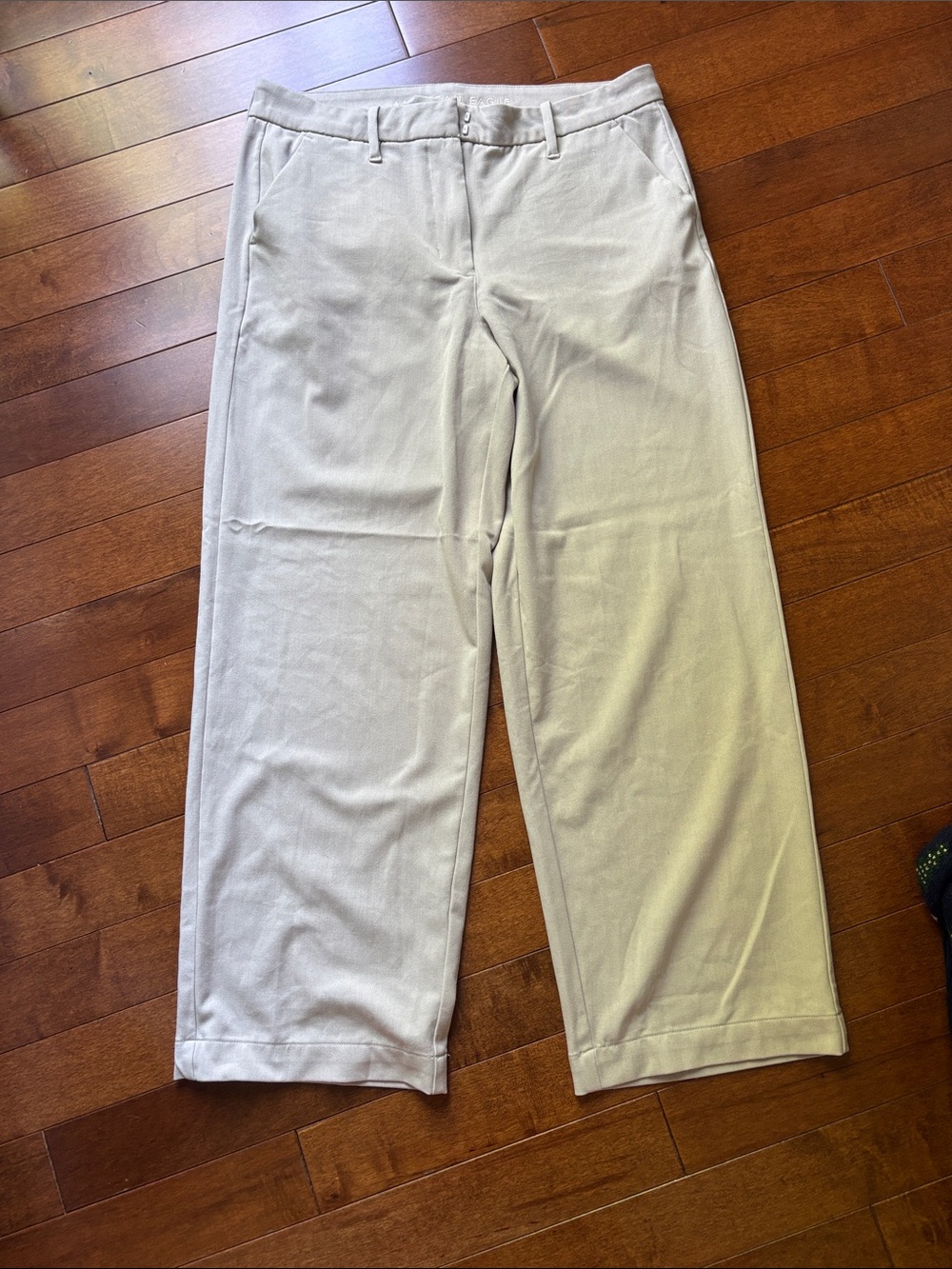 American Eagle Outfitters Women Stovepipe Trouser Light Beige, size 10 long